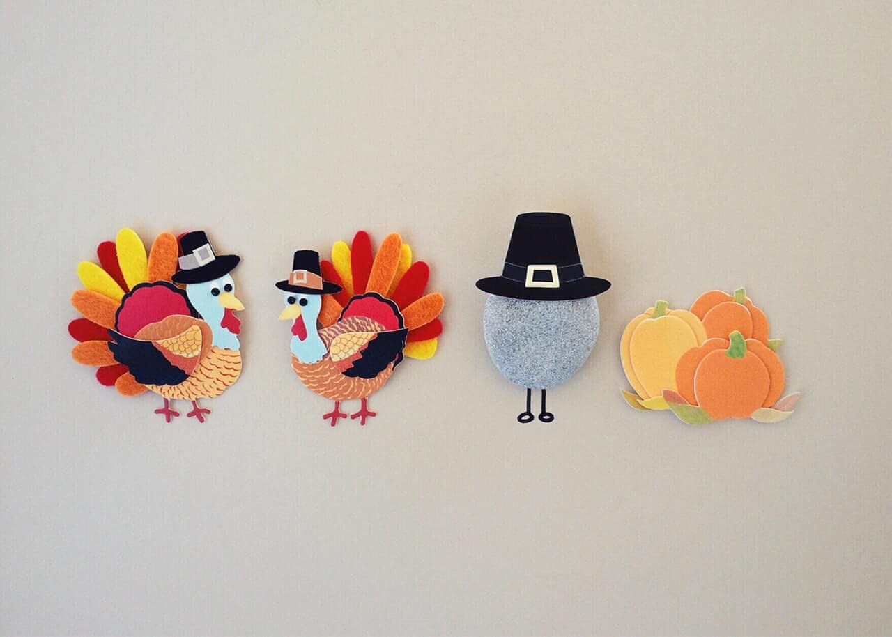 Thanksgiving decorations of turkeys and pumpkins